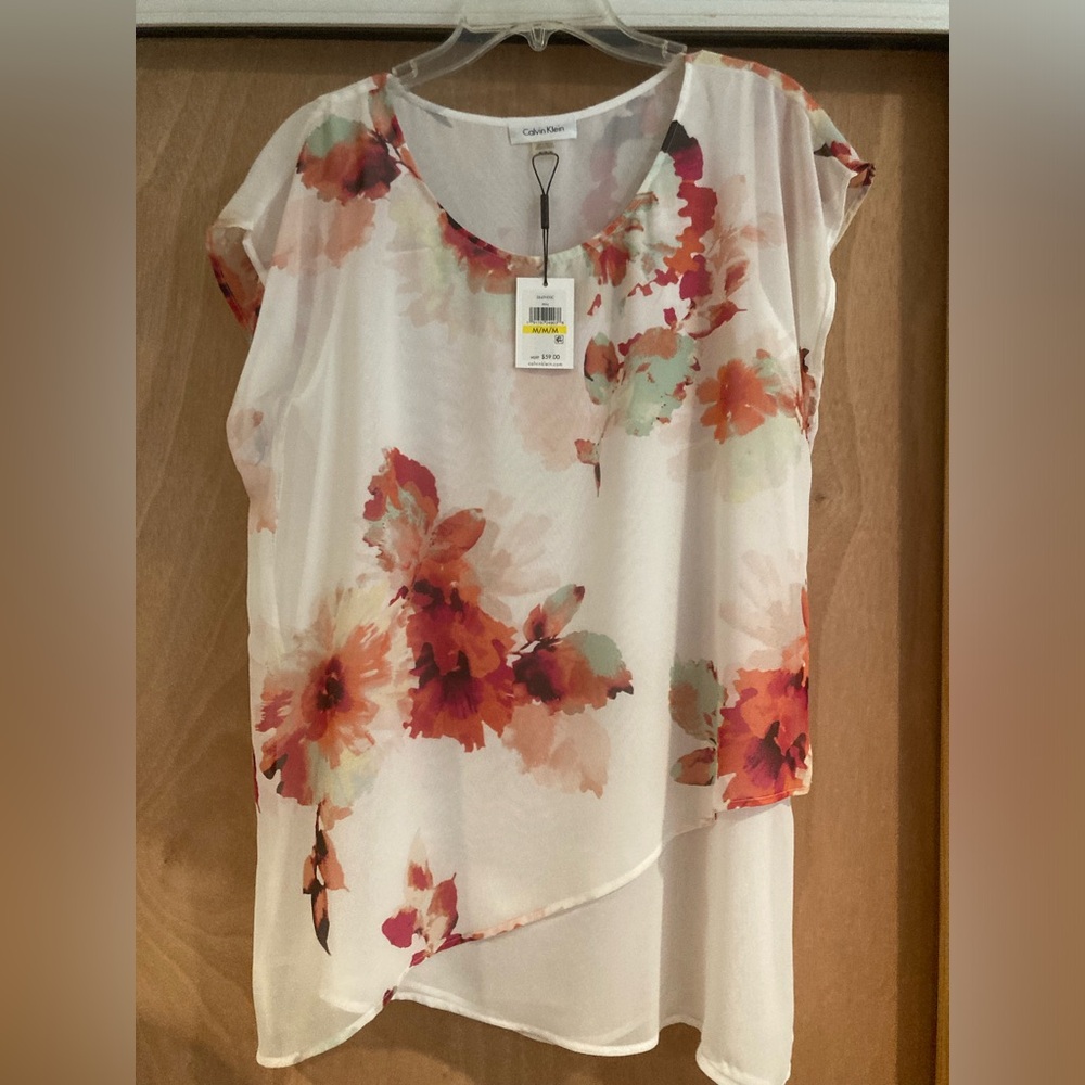 Calvin Klein floral top - NWT